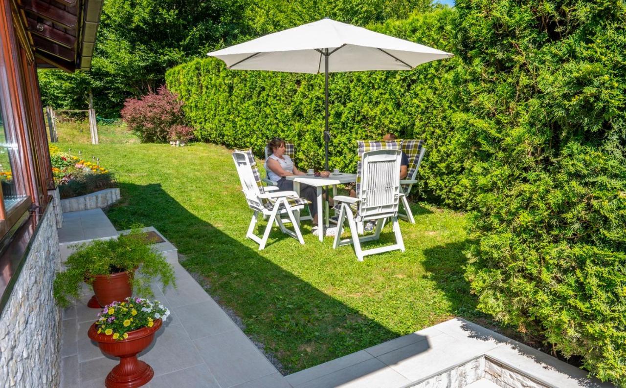 Holiday Home Mare Near River Karlovac Eksteriør billede